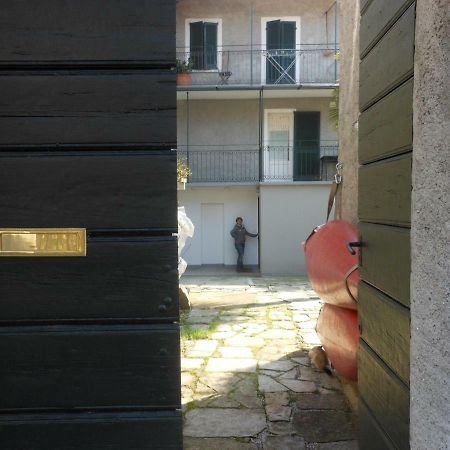 Appartement Il Vecchio Cortile à Mandello del Lario Extérieur photo