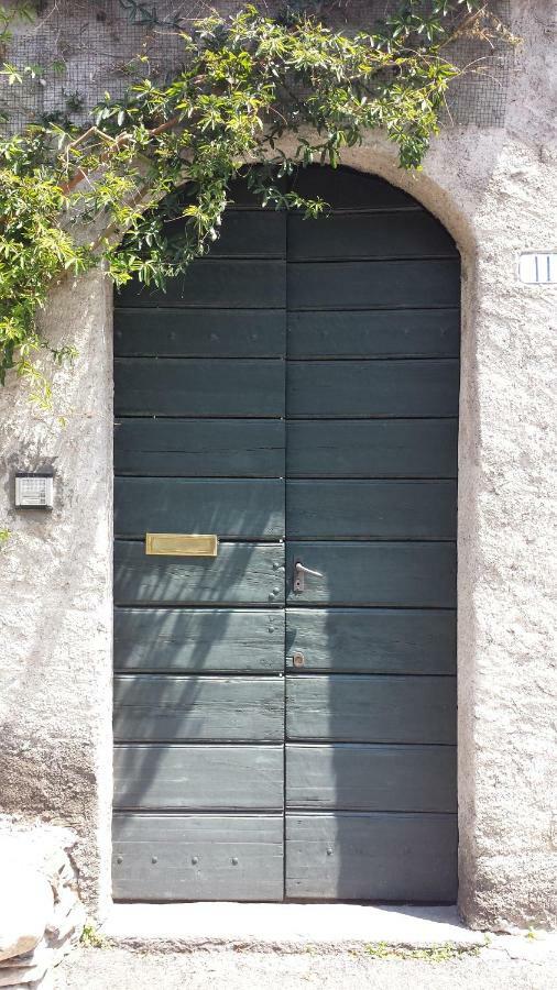 Appartement Il Vecchio Cortile à Mandello del Lario Extérieur photo